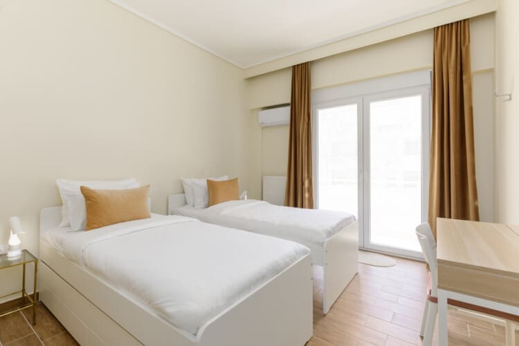 Second bedroom with single beds